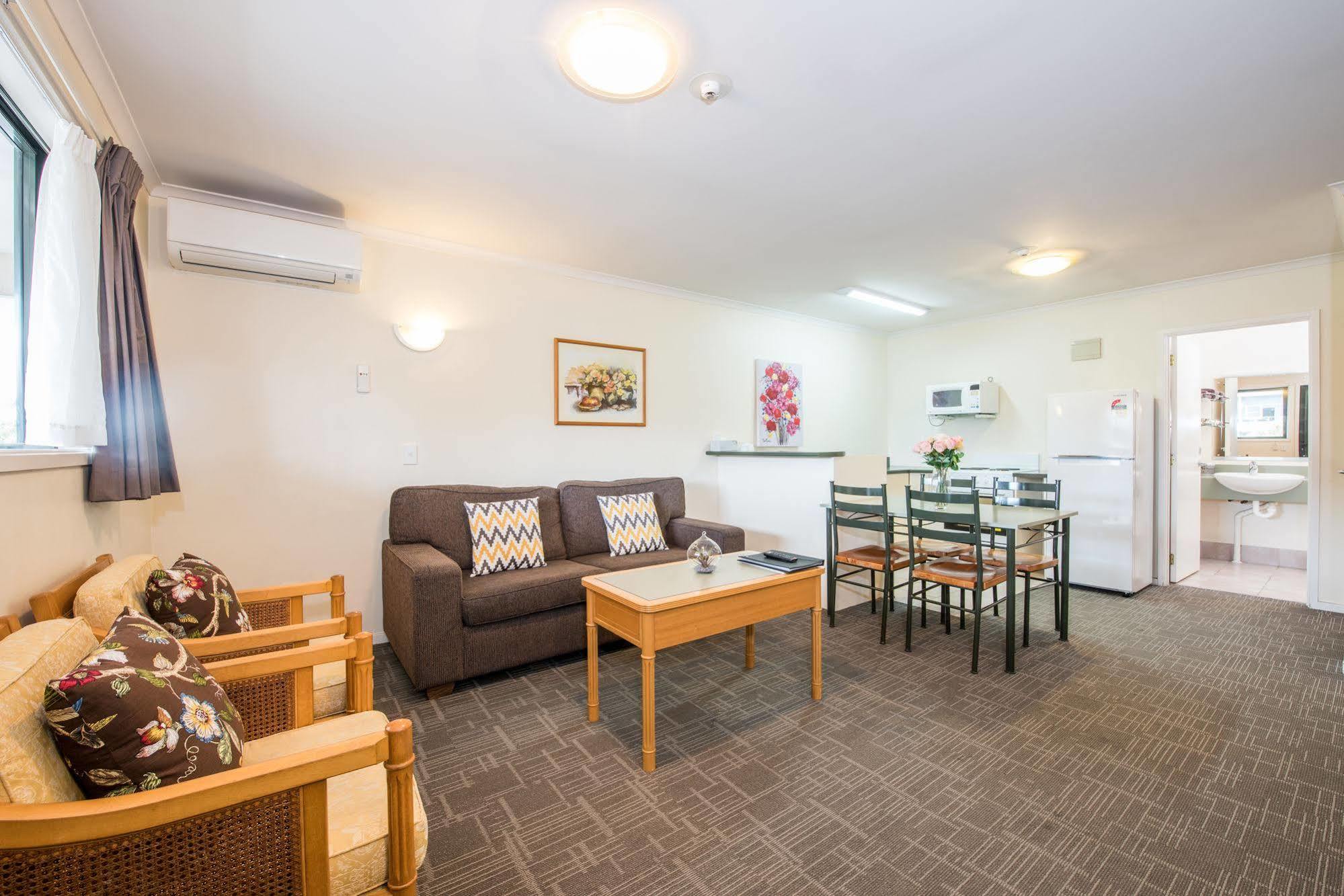 Albany Oak Motel Окленд Экстерьер фото